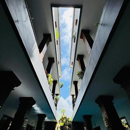 Milky Way Homestay Canggu Екстериор снимка